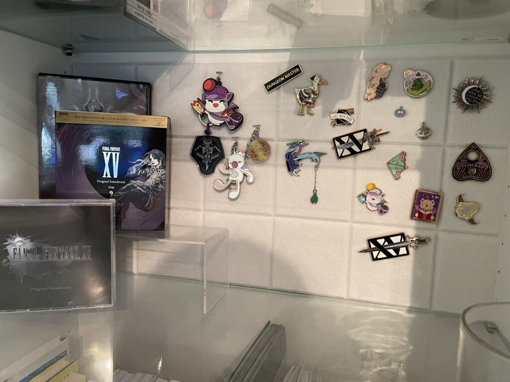 Zoomed in view of some of my Final Fantasy pins